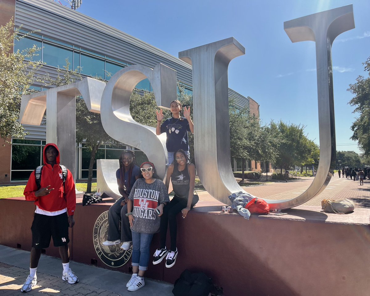 Lindsey Hartline tweet media