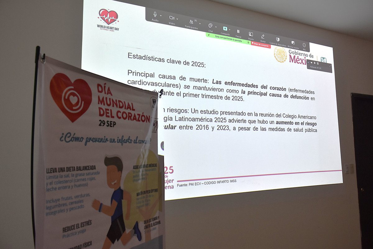 apicampeche's tweet image. Para reducir el riesgo de enfermedades cardiovasculares, personal del #IMSS impartió a trabajadores de #Apicam una plática sobre prevención y promoción de la salud cardiovascular, que incluyó activación física y recomendaciones de alimentación saludable.
#DíaMundialDelCorazón