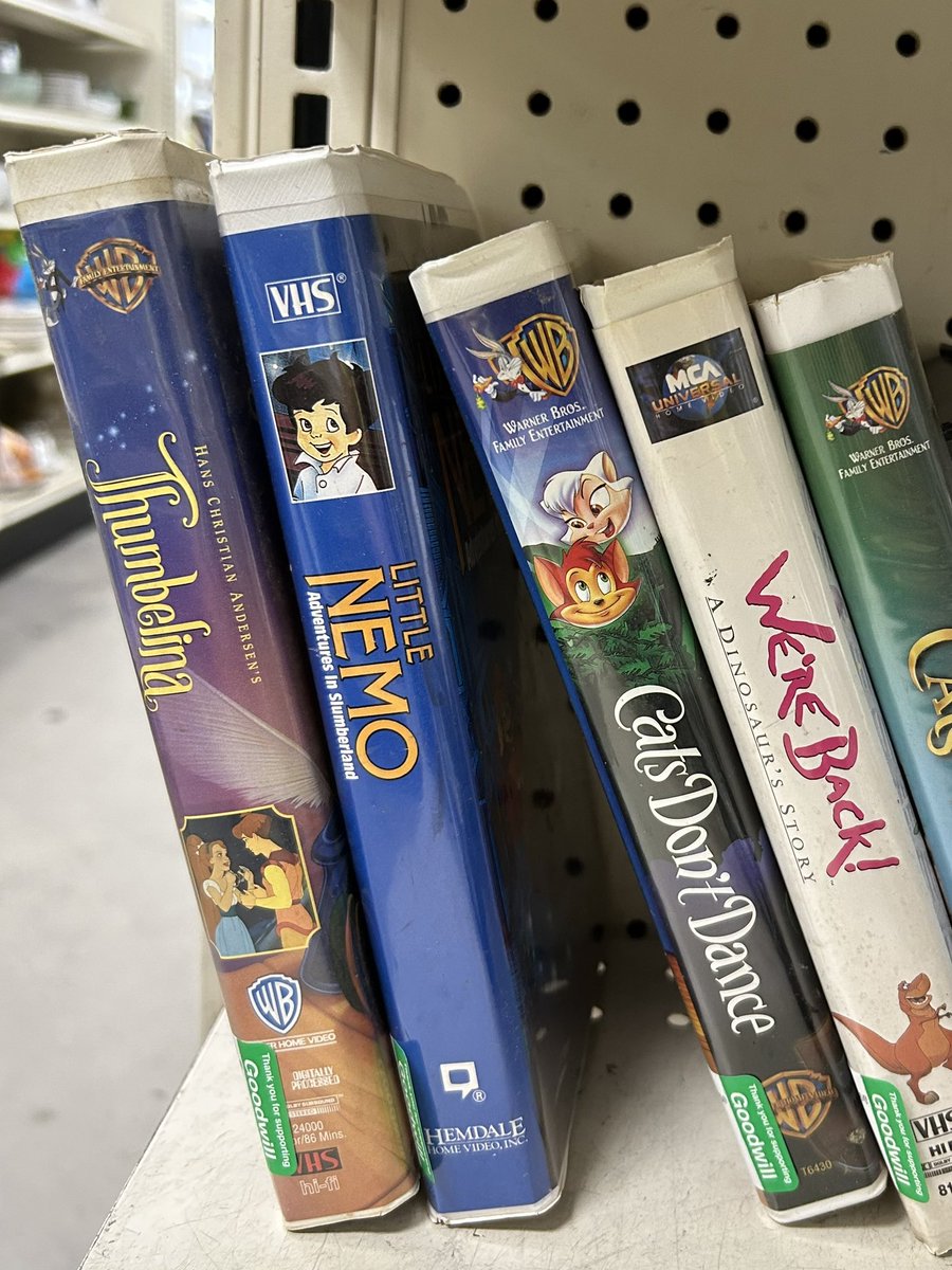 GeneratorRoom's tweet photo. I already have all of these so I didn't buy them- but I love coming across my underrated favs! https://t.co/KSMLBOw61Y