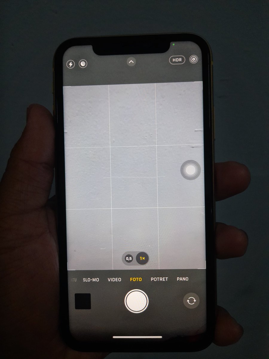 maul_st's tweet photo. wts iphone 11 yellow 256gb inter
3.300 (nett)
fullset (box)
mulus
free casing +5
free charger IT (asli ibox)
free temperred grass
-sinyal &amp; senter 

prefer cod
langsung wa 085123285994
#zonajajan #wtsiphone #zonauang️ https://t.co/B9XJnr8AQl