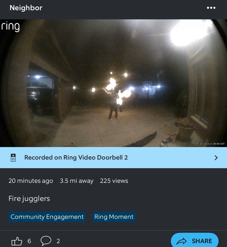 FeebleLittleRat's tweet photo. What the fuck is happening in my neighborhood https://t.co/hVcziLsOtR