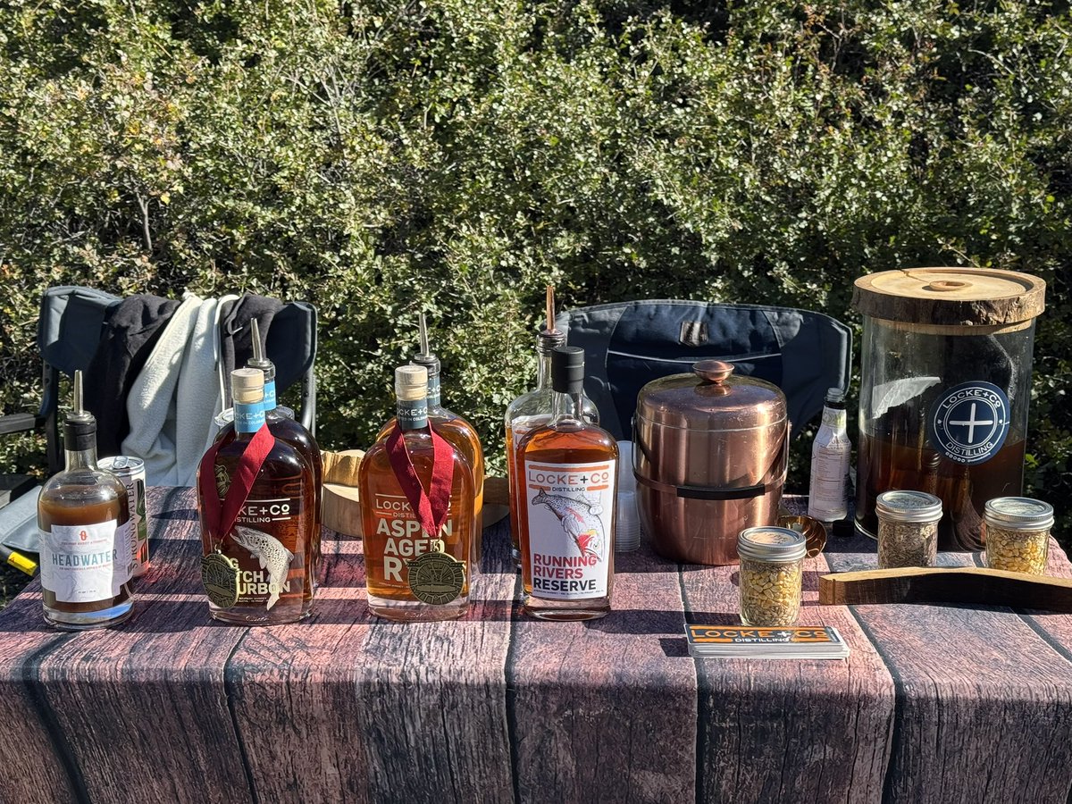 LockeCoDistill's tweet photo. Now thatโs a line up๐๐ฅ
#coloradowhiskey https://t.co/gvwdDLLPnF