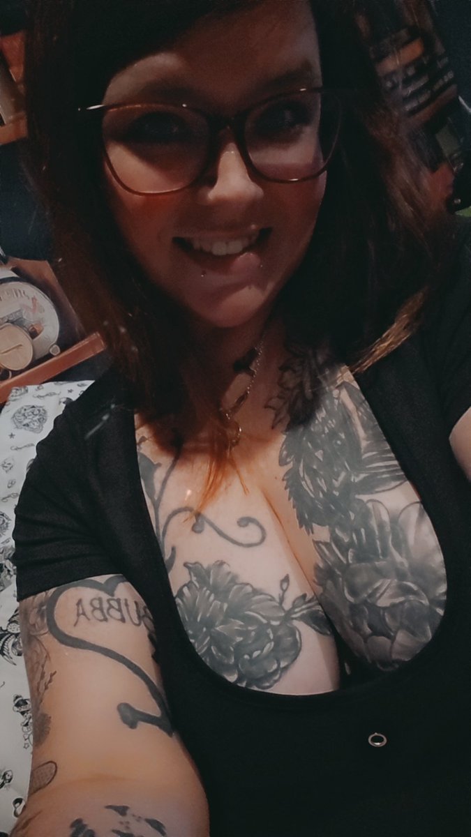 The_ToryKnight's tweet photo. Cum join me on L0yal Fanss 
Tory Knight https://t.co/tA817XmOmS