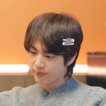 ⋆ (@dailydolljin) on Twitter photo 