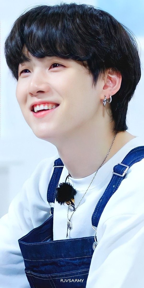writingmuning's tweet photo. bakit di totohanin

a filo #yoonjin au

kung saan isang malungkot na competitive bading si yoongi at nakakita sya ng katapat nya sa isang quiz night https://t.co/DFF0c5d0hX