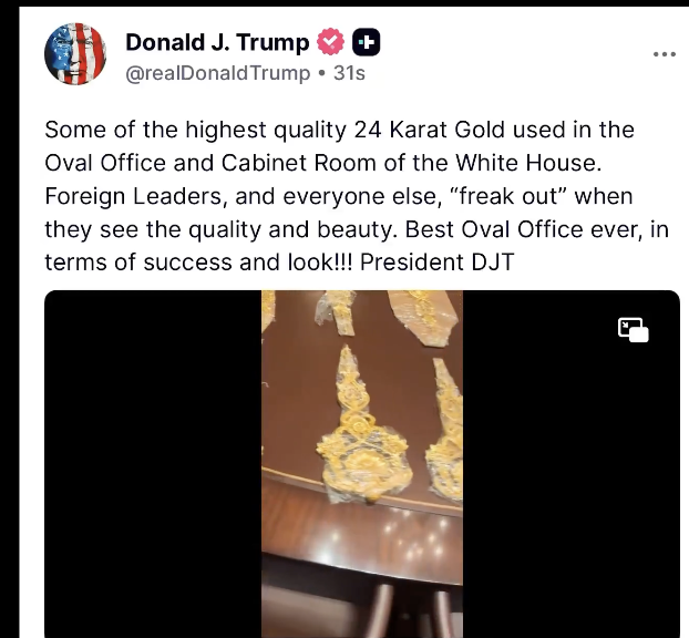 RebeccaLAnders's tweet image. Remember the last time Trump left the #WhiteHouse, carrying boxes and boxes and boxes, this is just preparation for packing up the offices and leaving... LOL When he is #Impeached @Arrested @NewYorkStateAG He will have to be immediately escorted out... No time for the staff or