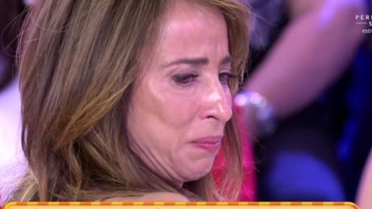 Maria Patiño es una maltratadora Mediática,  una carroñera.  #PatiñoAcosadora