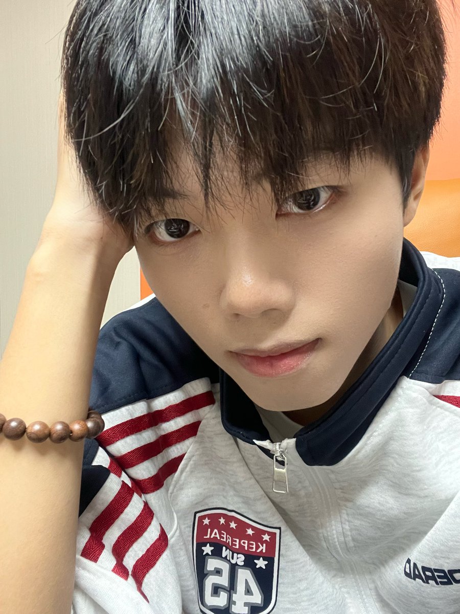 fanqi01's tweet photo. https://t.co/2bzCkSfnkn