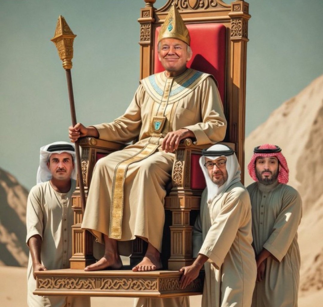 مؤامرة قذره ولا تخفى حتى على الطفل 
ولعبه مكشوفه من البداية حتى النهاية 
ومن ضمنها ضرب قطر وعدم وقوع ضحايا 
من أجل ابعاد الشبهه ممن ضغط على حماس 
وباع حماس وباع فلسطين وباع الدين والاسلام وباع الشرف والكرامة والأرض والعرض
عليكم اللعنه يا أشباه الرجال 

{ لا يرقبوا فيكم إلا ولا