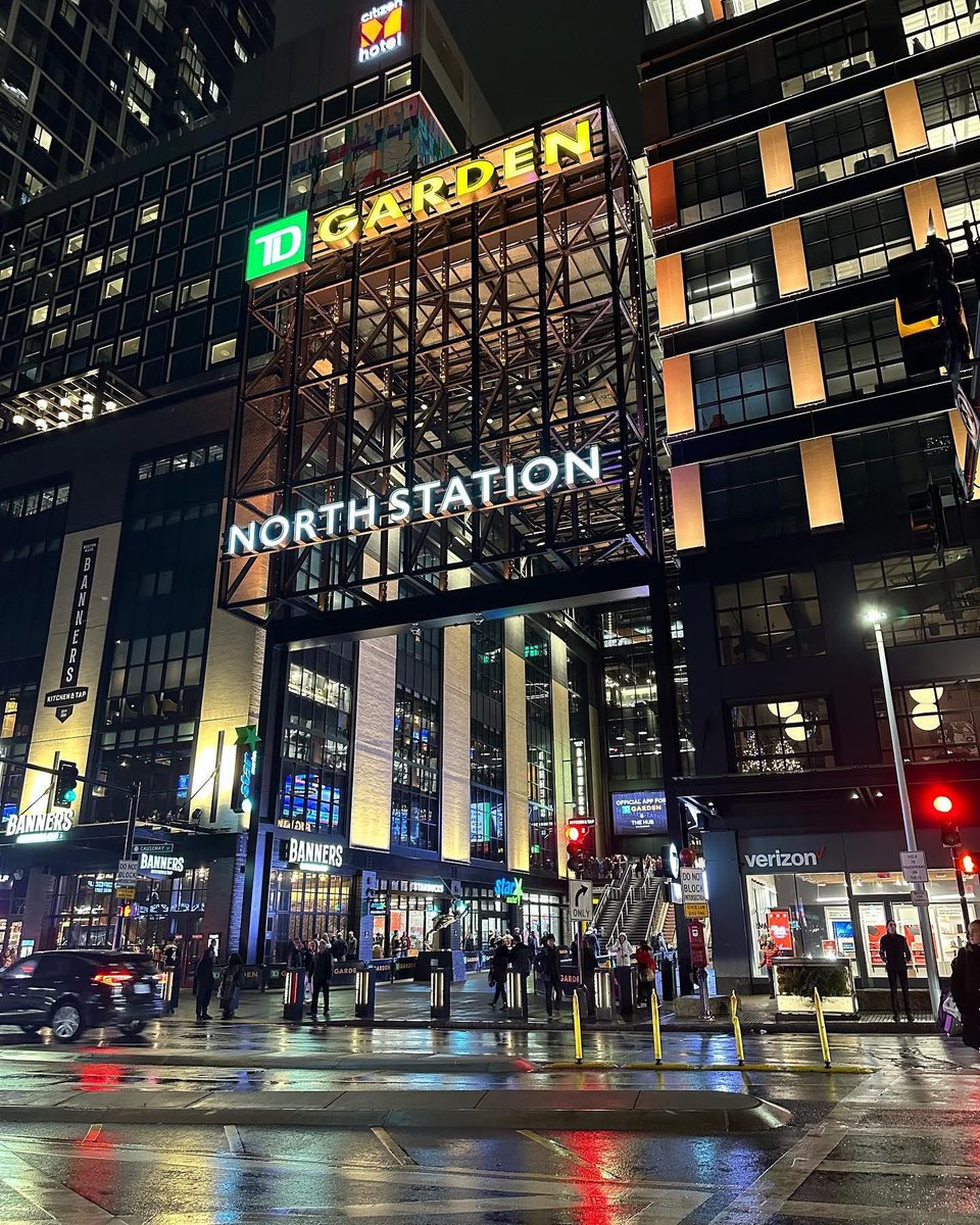 itsnathanw97's tweet photo. Went to a few Boston Bruins games in early 2023 🏒🥅 https://t.co/OUkdA0XYLE