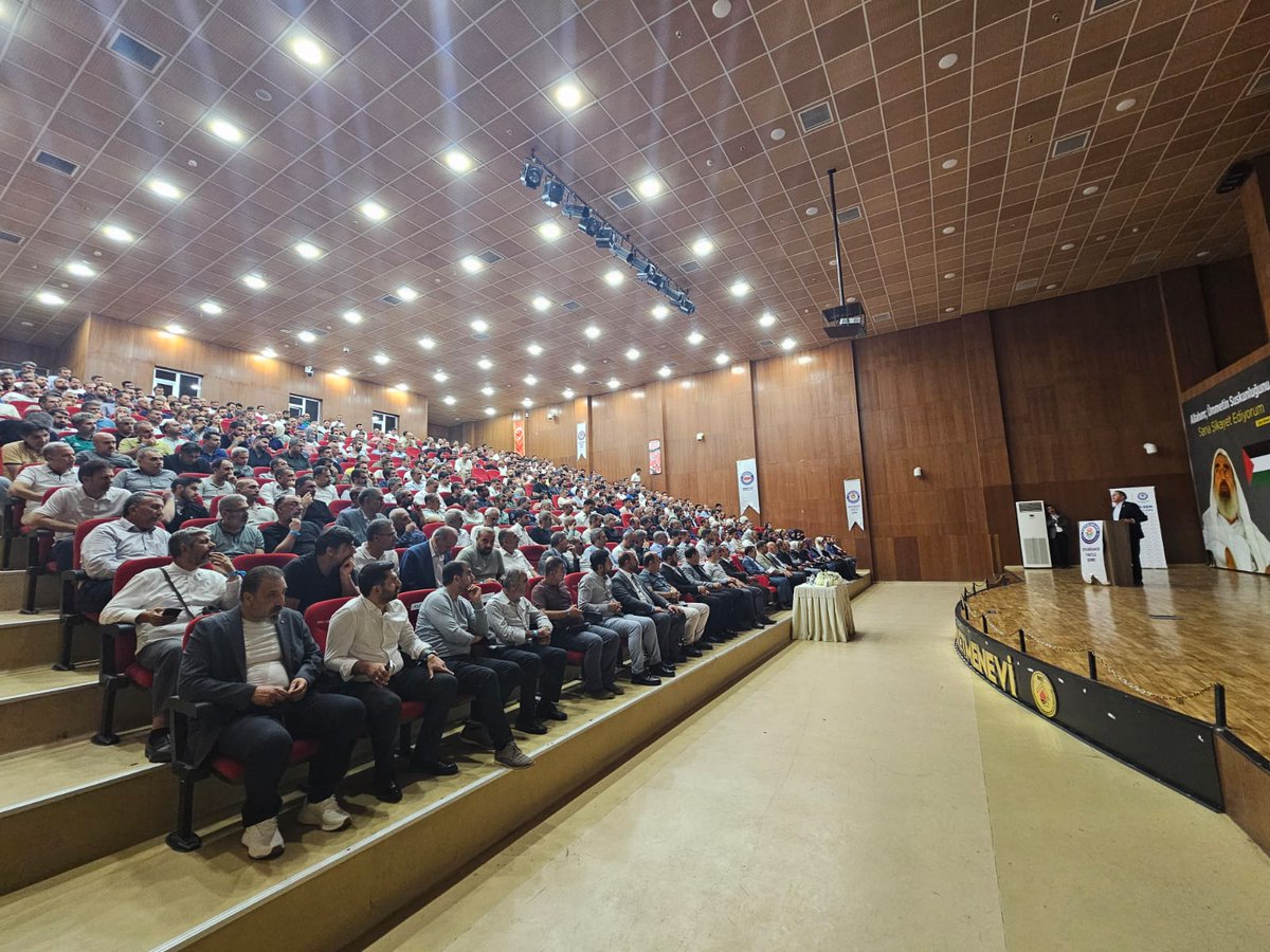 <a href="/RamazanCakirci/">Ramazan Çakırcı</a> <a href="/_aliyalcin_/">Ali YALÇIN</a> <a href="/tekdemiRamazan/">Ramazan Tekdemir</a> <a href="/mesutoner45/">Mesut ÖNER</a> <a href="/alideniz02/">Ali DENİZ</a> <a href="/Sdka_Aydin/">Sıdıka AYDIN</a> <a href="/MuammerKaraman/">Muammer Karaman</a> Teşkilat buluşmamıza katılım sağlayan İlçe Teşkilatlarımıza,İl Divan Kurulumuza, Kadın Kollarımıza, Genç Memur-Sen’imize ve kıymetli misafirlerimize teşekkür ediyoruz. Birlik ve dayanışma ruhumuzu güçlendiren bu buluşma, sendikal mücadelemize yeni bir heyecan katmıştır.”