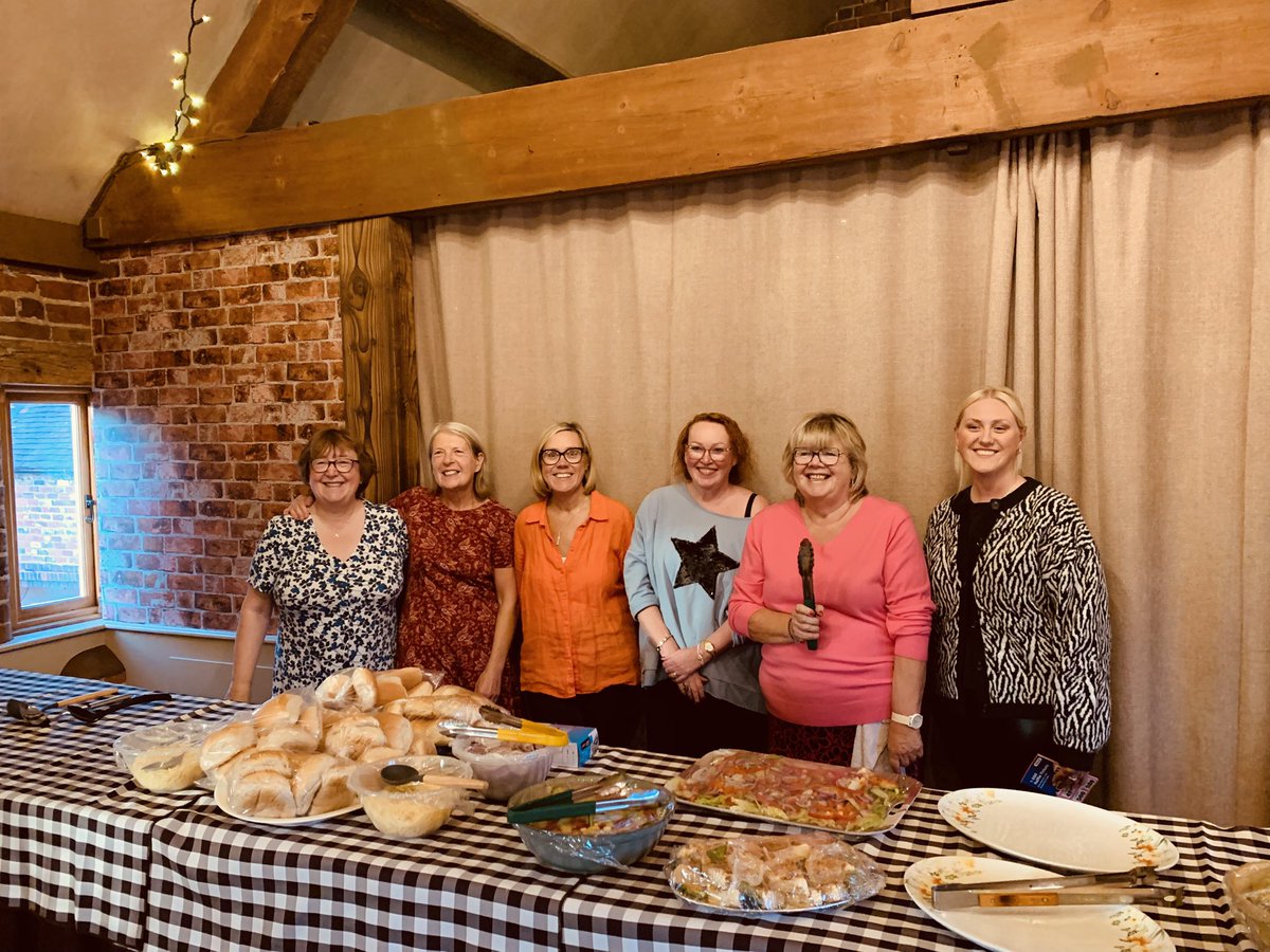 BlakelandsCH's tweet photo. Tonight we handed Blakelands over to the local community for the Annual Harvest Festival, Great food, a raffle &amp; produce auction. 
Thank you to all the volunteers who gave their time &amp; energy &amp; to everyone who attended &amp; bought it all!  
#NoFarmersNoFood @mikejwood @UKHospKate https://t.co/LBcLoNSGST