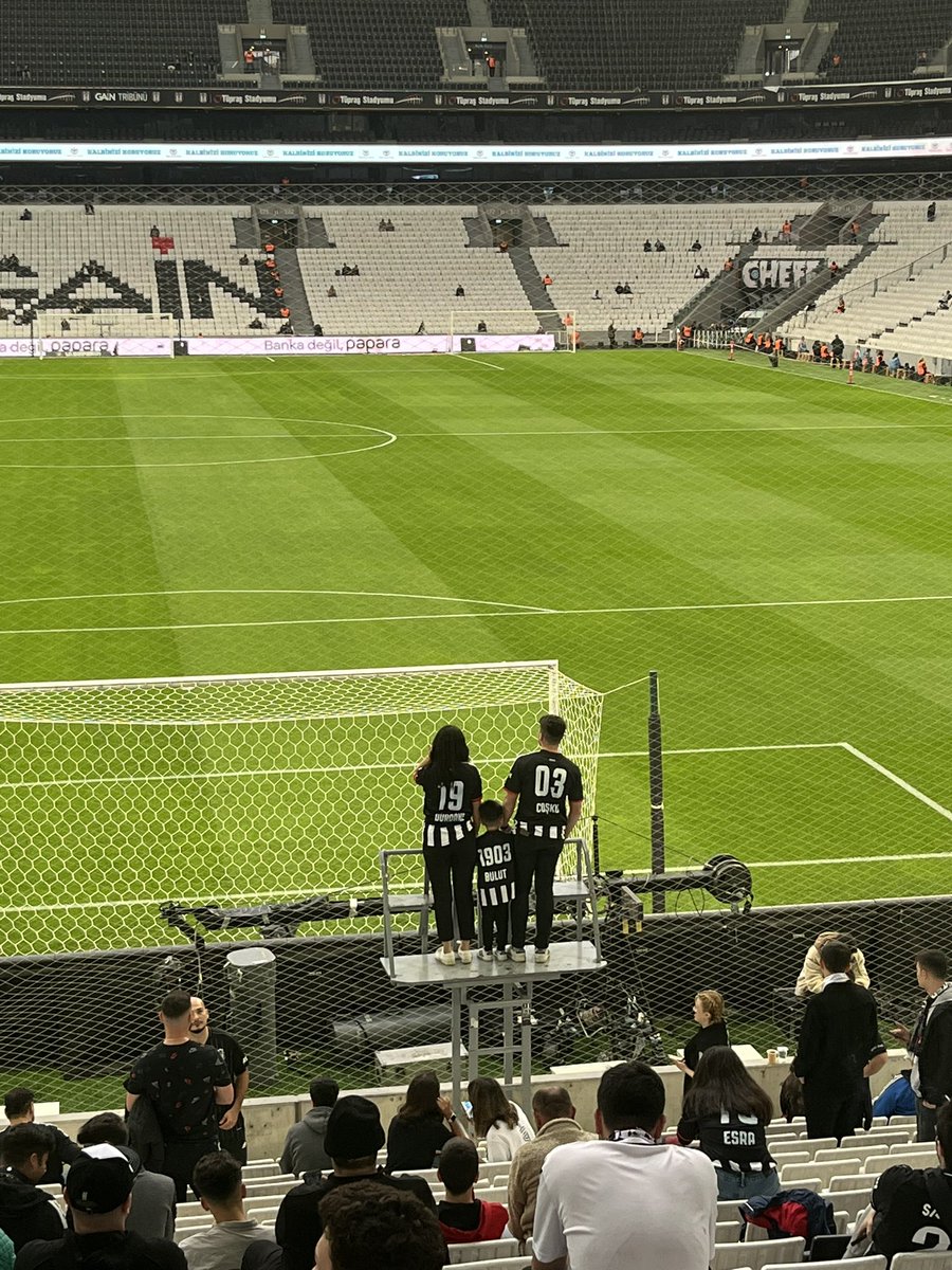 Beşiktaş’ım nasıl güzel🖤🦅