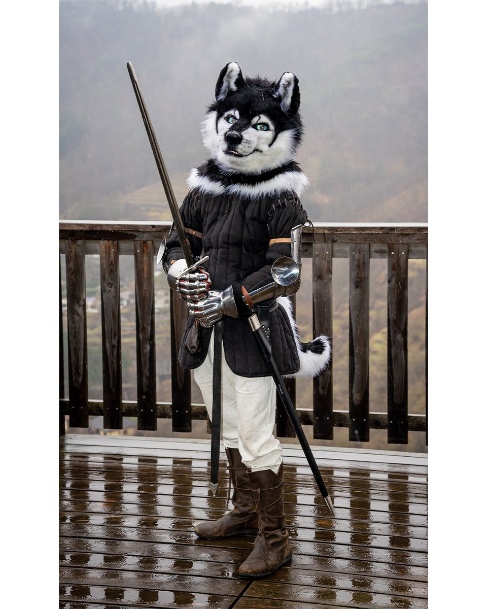 "En Garde"

🐶 <a href="/TheBagpipingK9/">Yumiko Husky🎶🐾💜❤️</a> 
📸 Done by me
©️ CC-BY-NC-ND