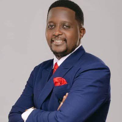 Exclusive Bizz tweet media