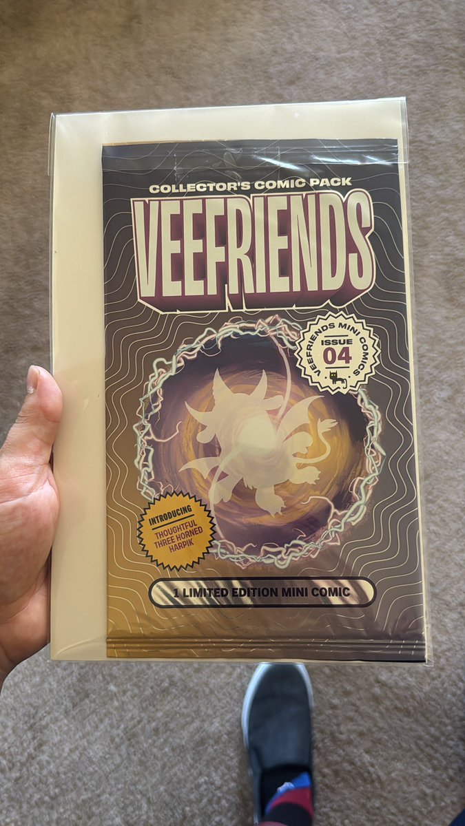 Gohpom1's tweet image. Trying to be thoughtful but do I Open, Hold, or Sell? #veefriends #thoughtful