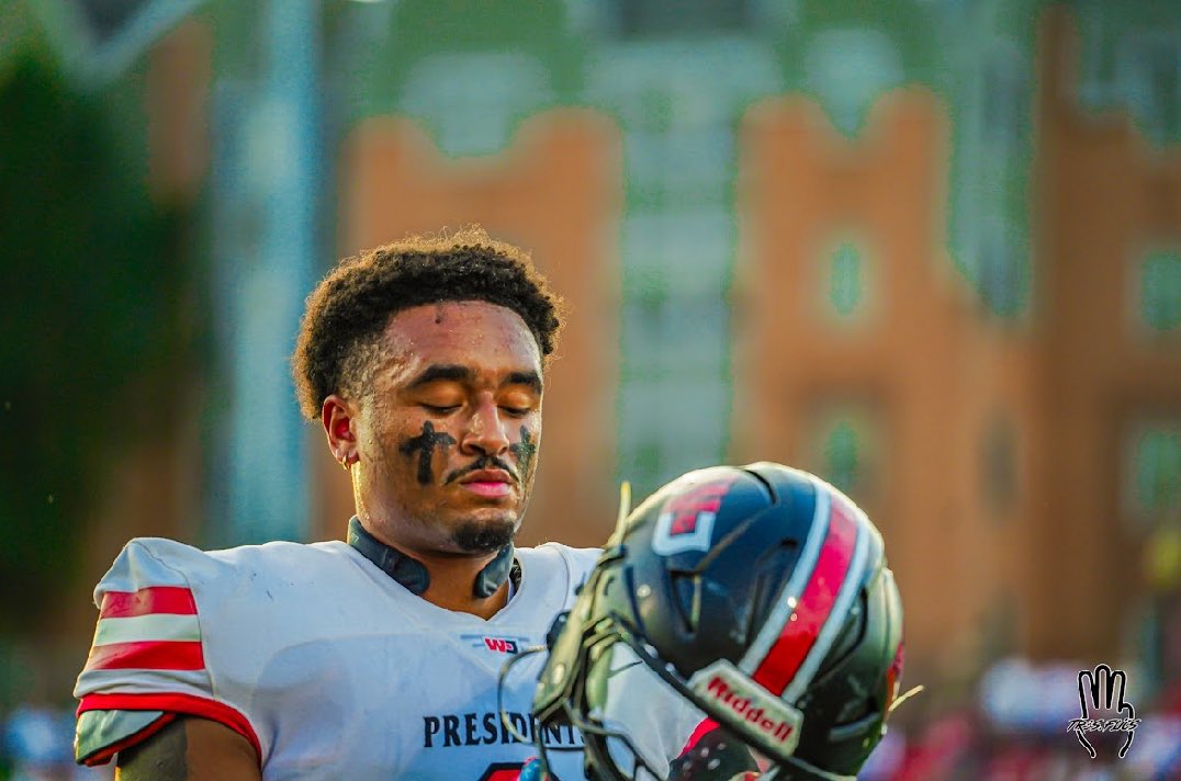 W&J Football tweet media