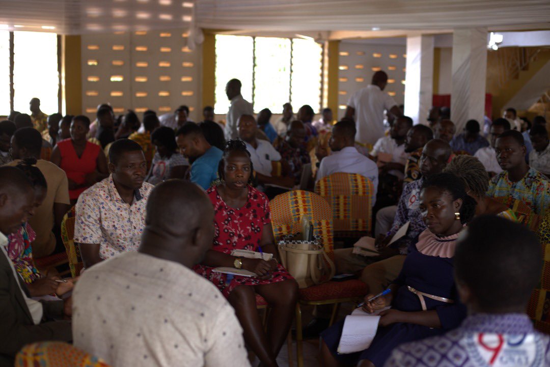Yamoransa Model Lab 8 hosted a professional development workshop for Heads of basic schools and their IT teachers, centered on "Unlocking AI in the Classroom". The event drew over 160 teachers, who gained valuable insights into the potential of AI to transform their teaching