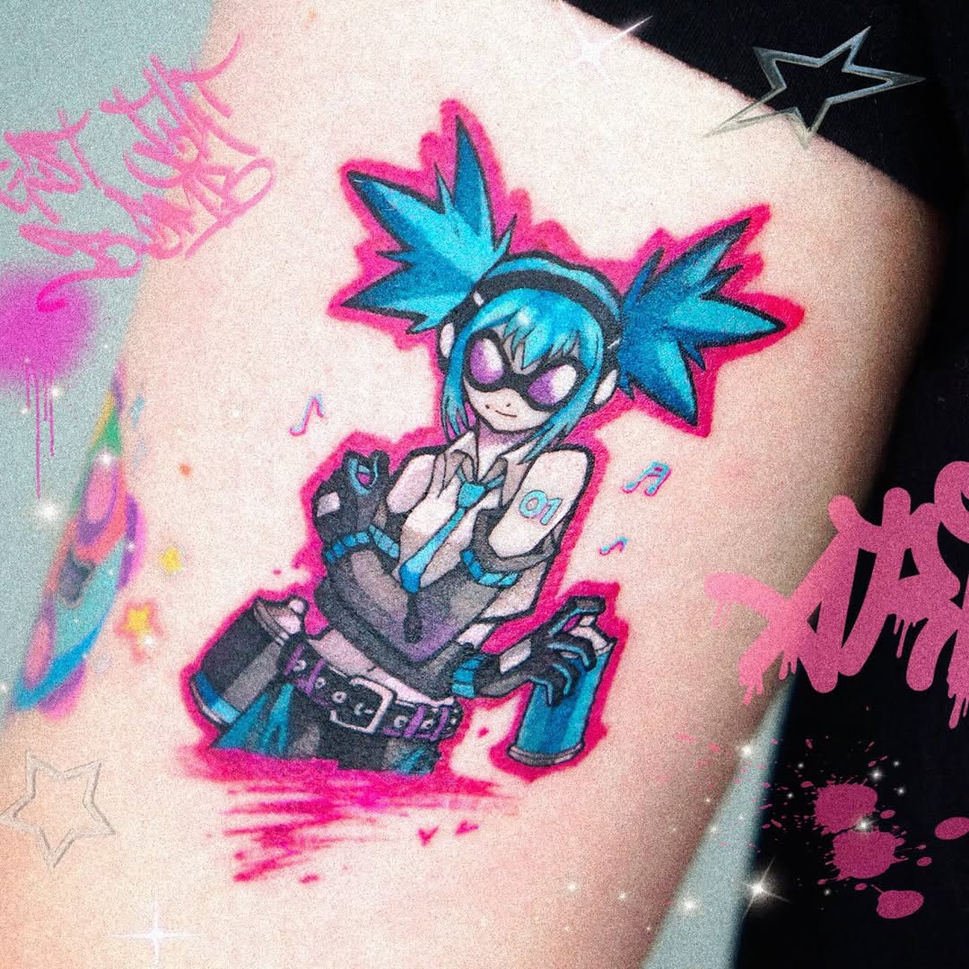 Someone tattooed my Jet Set Radio Miku. I'm a little shocked, but also very happy
Tattoo artist: @ din.gul.ink on instagram