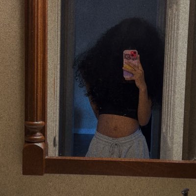 BrookyBustos's tweet photo. #NewProfilePic https://t.co/MLBXwRIkHf