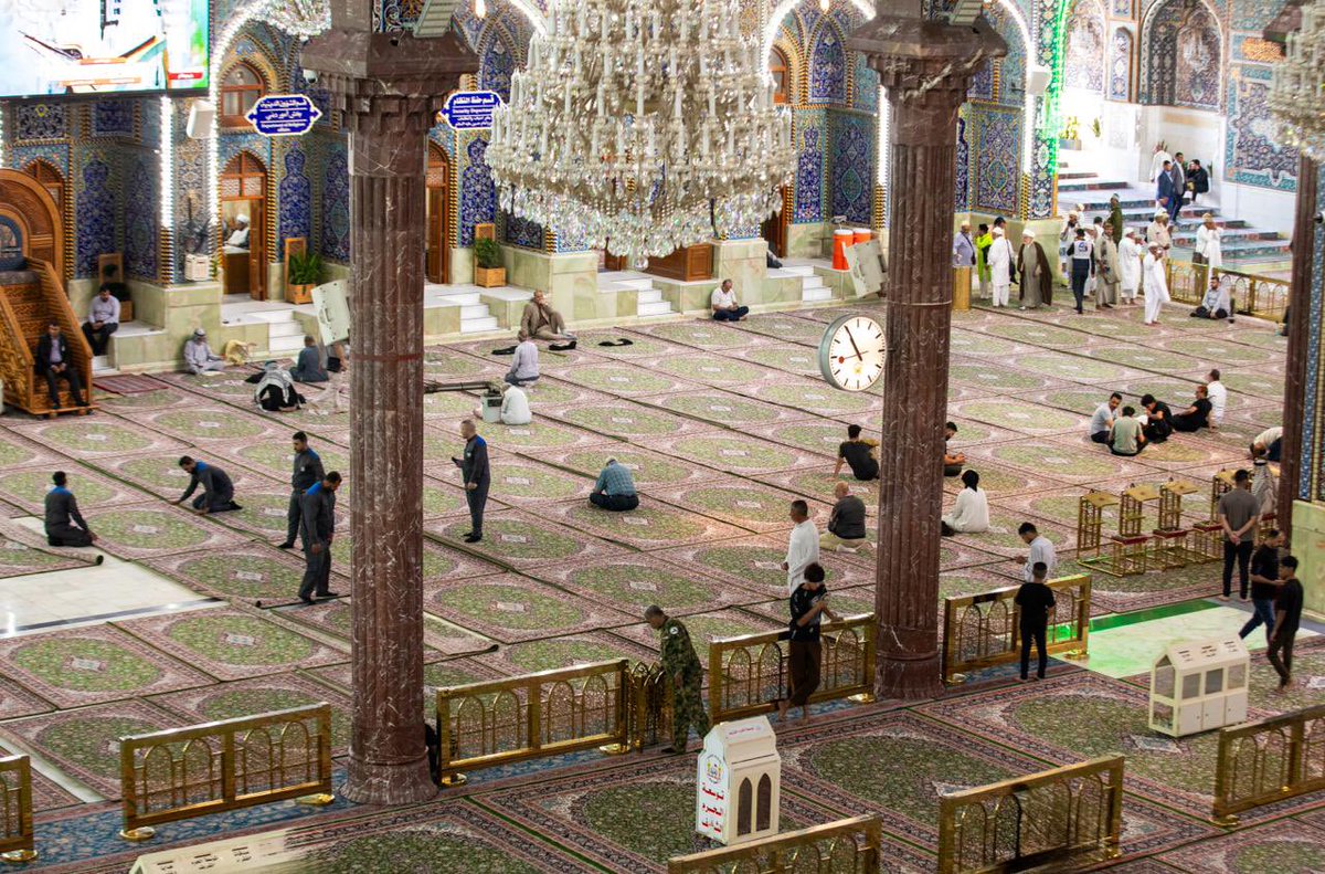 sba_hdn's tweet photo. کاش یه نخ سبز از تار و پود فرشای حرمت بودم ابی عبدالله… https://t.co/ymDNN47qkE