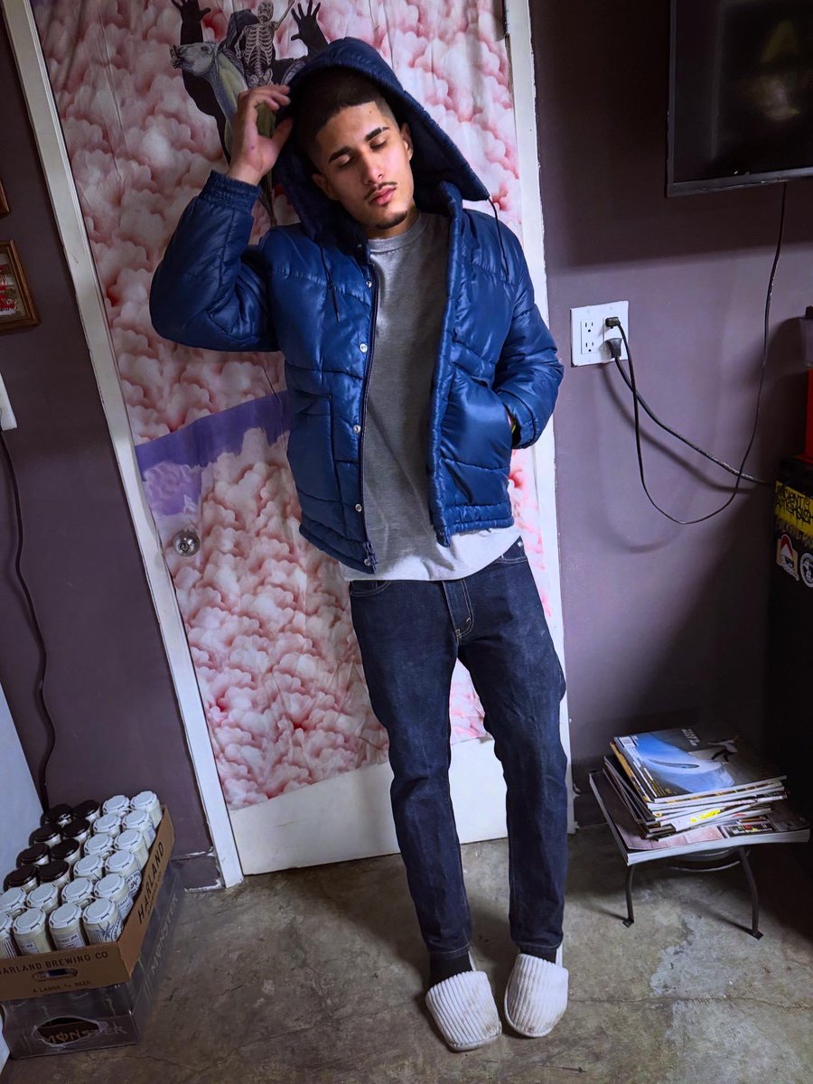 londonssaviour's tweet image. ⛄️