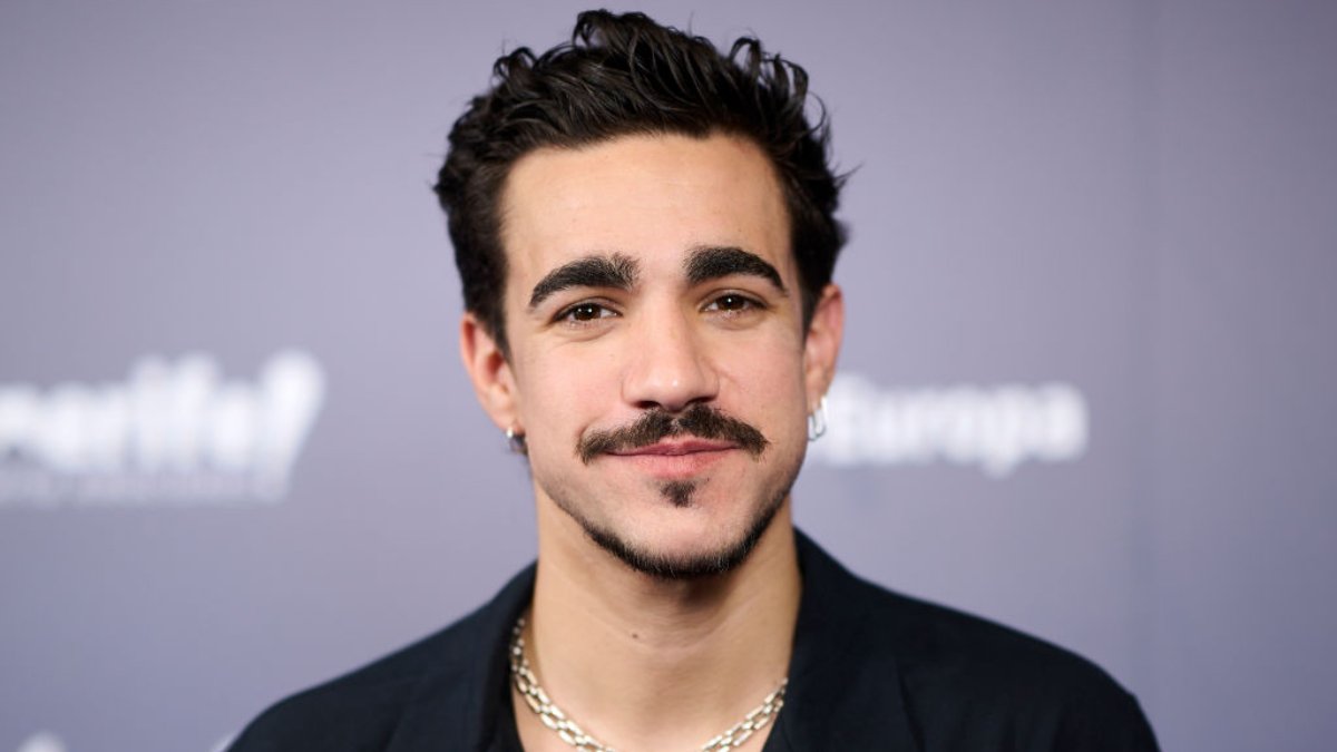 🎶 <a href="/hermidagonzalo/">Gonzalo Hermida</a> inicia el camino de 'Bandera Libertad'

El pasado 26 de septiembre, la emblemática Sala Galileo Galilei de Madrid se convirtió en el escenario elegido por el cantante para presentar en directo su nuevo disco

✍️ <a href="/_claudiatovar_/">Claudia Tovar</a> 

22minutoscon.com/2025/09/29/gon…