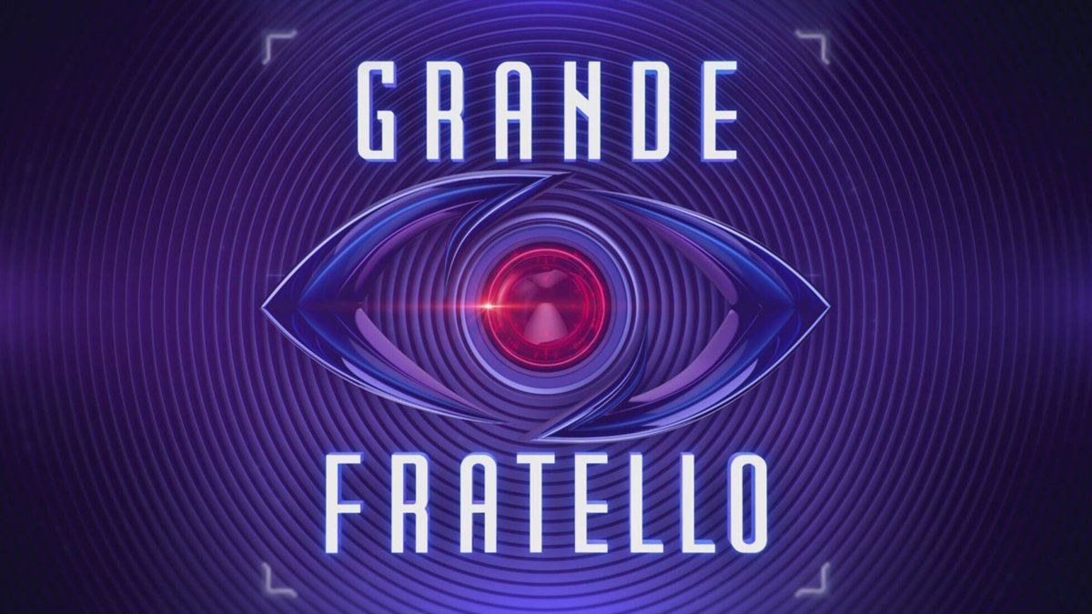 Gossiplive_it's tweet photo. Il #GrandeFratello è ufficialmente tornato! 🔥 https://t.co/VLb5LvHBwD