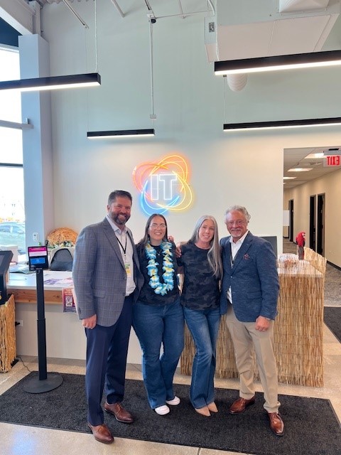 LEAFCommercial's tweet photo. Thank you to Proven IT for a tropical, tech-filled afternoon at the new HQ! If you were at the event and saw something you’d like to put to work in your business, get in touch with LEAF today for creative #BusinessTechnology financing.

#TechLuau #ITFinancing https://t.co/QkqHzAmH5S
