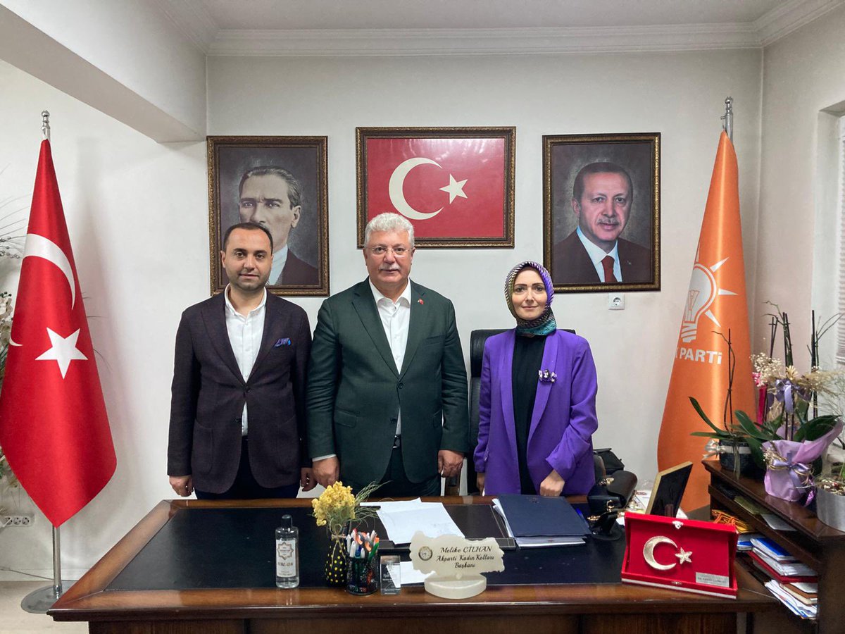 📍AK Parti Çankırı İl Başkanlığı

Vefakar teşkilatımızla Haftalık Olağan İl Yönetim Kurulu Toplantımızı icra ettik.

İnancımızı, heyecanımızı ve milletimize hizmet azmimizi bir kez daha pekiştirdik. Omuz omuza daha güçlü yarınlara hep birlikte ilerliyoruz…