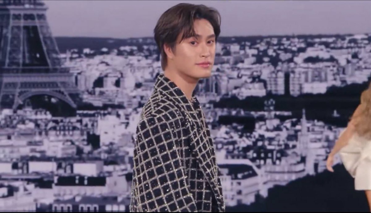 Watching him on the runway feels like witnessing a masterpiece come to life 😭 We are so proud of you, Gemini <a href="/gemini_ti/">gemini_nt</a> 

GEMINI LEDEFILE WALK YOUR WORTH
#LEDEFILELOREALPARIS
#LeDefileLOrealxGemini