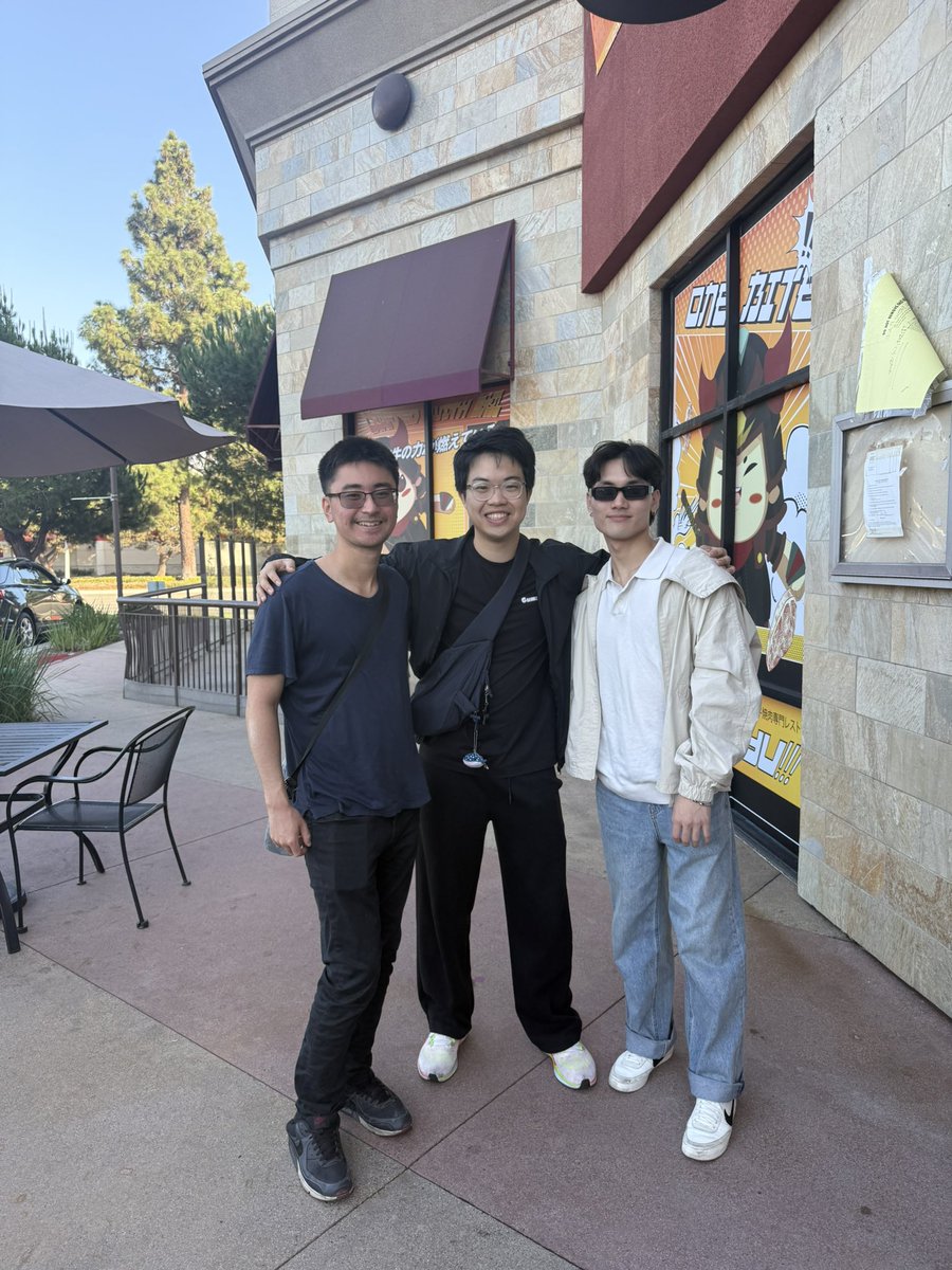 Joseph Hong tweet media