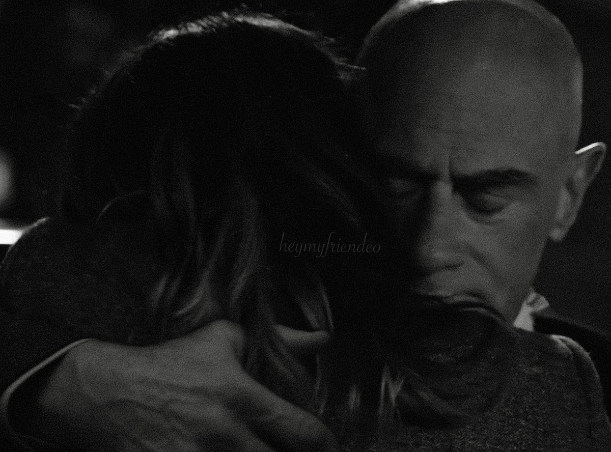 heymyfriendEO's tweet image. 🤍🤍