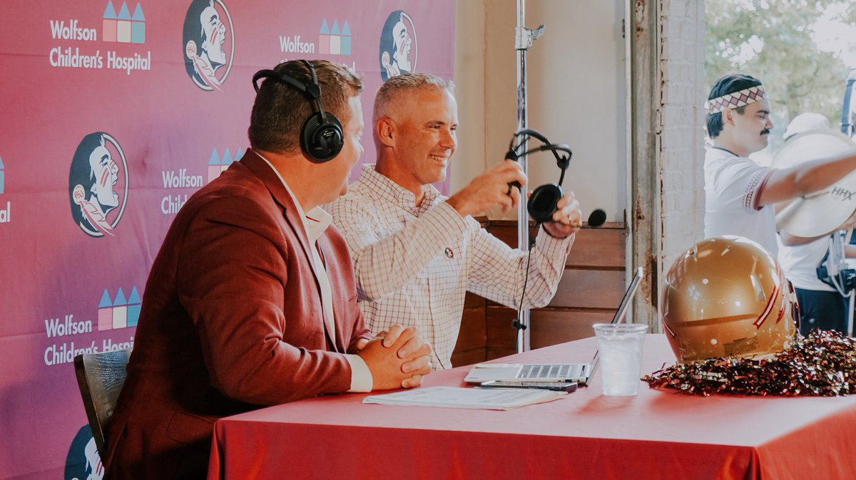 Seminole Sports Network (@seminolessn) on Twitter photo INSIDE SEMINOLE FOOTBALL RETURNS! Tonight at 7 - Bowdenβs in Collegetown & itβs MIAMI WEEK π₯
Guests
π HC Mike Norvell
π TE Randy Pittman Jr.
π Pass Game Coordinator / WR Coach Tim Harris Jr. INSIDE SEMINOLE FOOTBALL RETURNS! Tonight at 7 - Bowdenβs in Collegetown & itβs MIAMI WEEK π₯
Guests
π HC Mike Norvell
π TE Randy Pittman Jr.
π Pass Game Coordinator / WR Coach Tim Harris Jr.