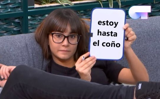 inesgs55's tweet photo. El día que la grupal se escuche bien compro un décimo de lotería #OTGala2 https://t.co/WA7A4Q3Ga0
