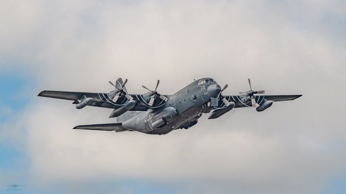 Bryan Nimmo tweet media