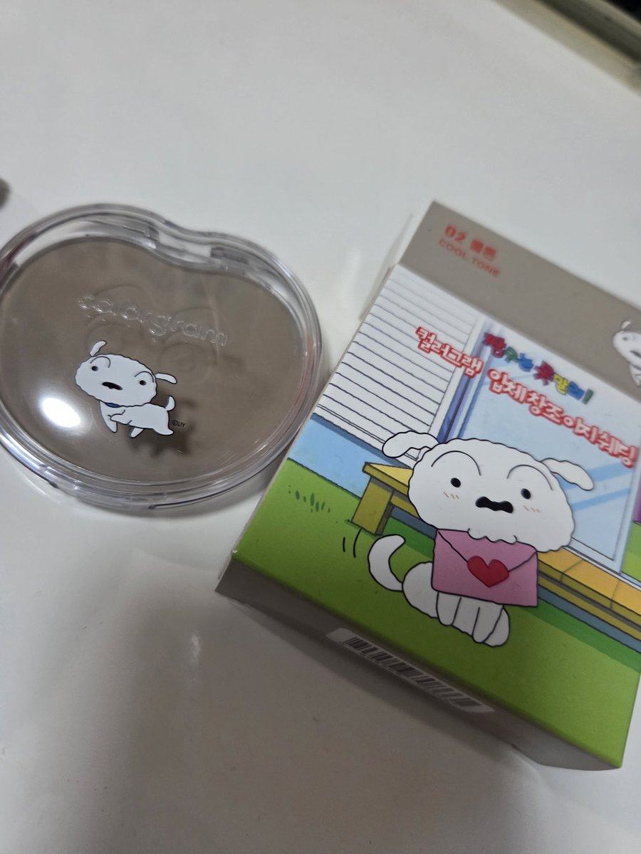 niko_cosmetics's tweet photo. #健忘録
カラーグラムのクレしん
シャドウとしては薄めだけど
調節ができて良い🥰
かわいくて中々使えない… https://t.co/gUJzUnNye9