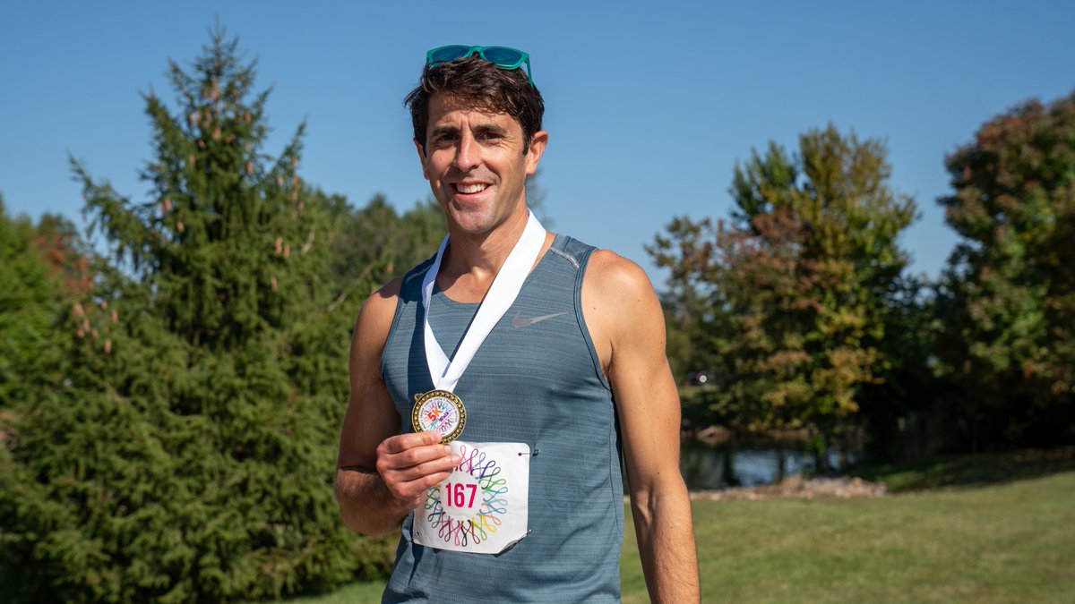 HFGCancerCenter's tweet image. 🏃‍♀️💖 800+ runners &amp;amp; walkers laced up for the 4th Annual Friends of the Helen F. Graham Cancer Center 5K in Newark, DE! From pink race shirts to furry friends, our community came together to support lifesaving cancer research &amp;amp; care. 💙 #LoveOfHealth #CancerCare #NetDE #5K