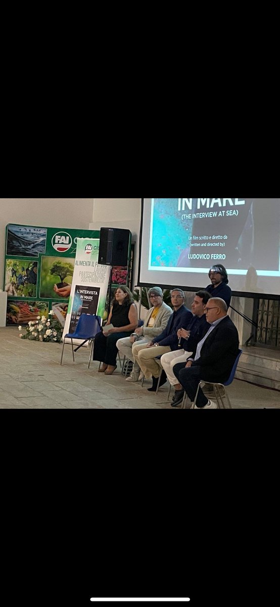 FaiPuglia's tweet photo. 📍Gallipoli #Lecce assieme a @FaiLecce e a tanti #Lavoratori  su criticità e opportunità nel settore #Pesca ⚓️ con nuovi linguaggi comunicativi attraverso la proiezione del docufilm 📽️ “L’ntervista in mare” Presente anche il Segretario Nazionale @fai_cisl Patrizio Giorni https://t.co/MkbTGMgToh