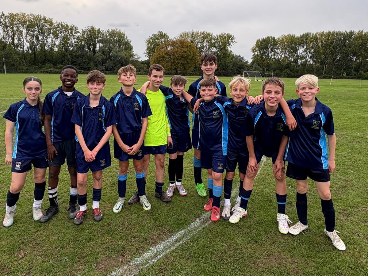 The youngsters stole the glory this afternoon as as the Valley squads played a trio of fixture versus @lawrencesheriffschool 
U12’s 6-3 POM: Josiah Mba U14’s 4-2 POM: Freddie Gibson U15’s 2-3 POM: Jonny Walecki ⚽️