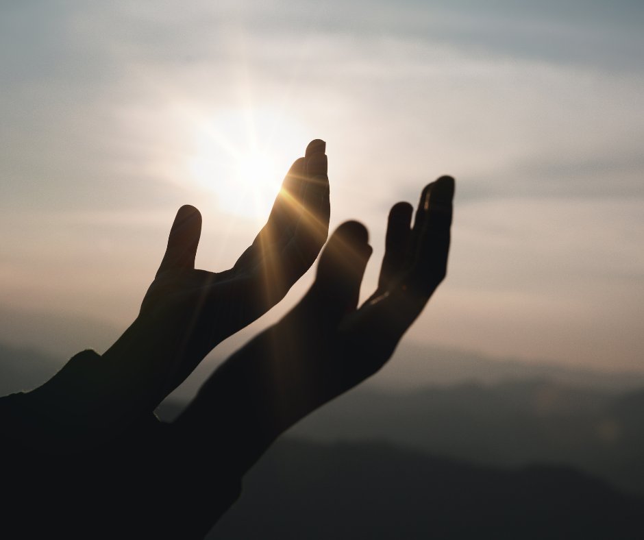 realNDWalsch's tweet photo. I have a ritual whenever I encounter anything "untoward" or challenging during my day. It is a little thing that I say: "Thank you, God, for helping me to understand that this problem has already been solved for me." https://t.co/1HDJGwXB1v