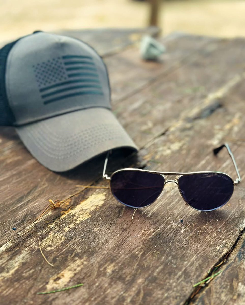 Success is not a destination, but a relentless commitment to progress. Stay the course, cultivate resilience, and allow every challenge to forge a stronger you.

📸📍: Phi Phi &amp; Khai Nai Islands, Thailand 🇹🇭 

✈️ 🏝️ 🛂 💼 🧤 👔 😎

#phiphiislands #khainaiislands #phuket #thailand