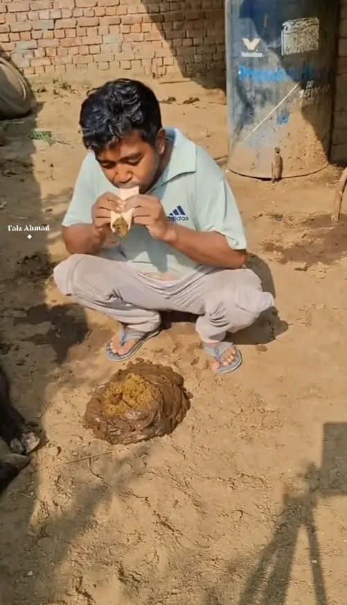 fahed3amak's tweet photo. @ImtiazMadmood At least he's cleaner than your cow dung eating Hindu father. https://t.co/J4pYmPtWwj