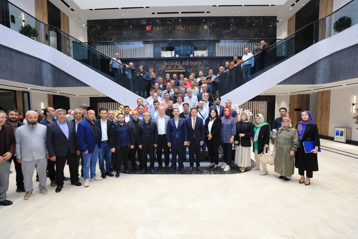 AK Parti Karatay İlçe Başkanlığımız tarafından düzenlenen İlçe Danışma Meclisi'ne katılarak teşkilatımızın kıymetli mensupları ile bir araya geldik. 

#AKPARTİ #KARATAY #KONYA