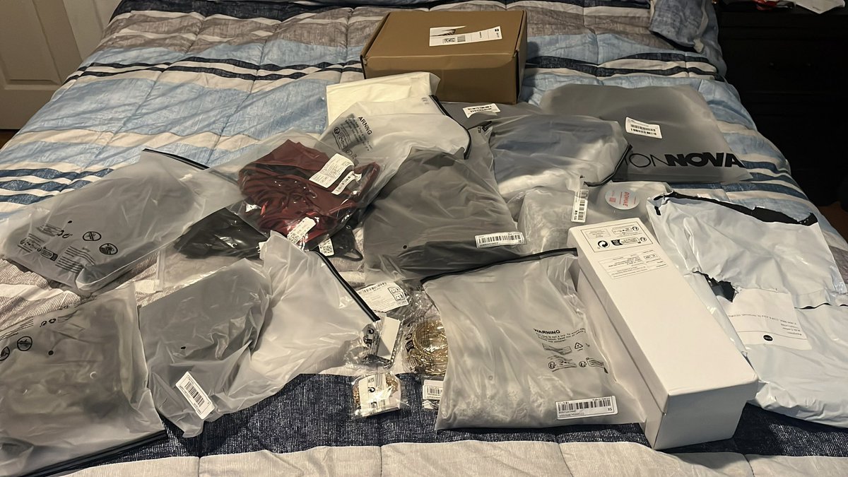 My stuff for yb concert came in and I don’t know why tf I ordered so much shit 😅😅 I’m just a girl baby I don’t know until I know 😂😂😂😂