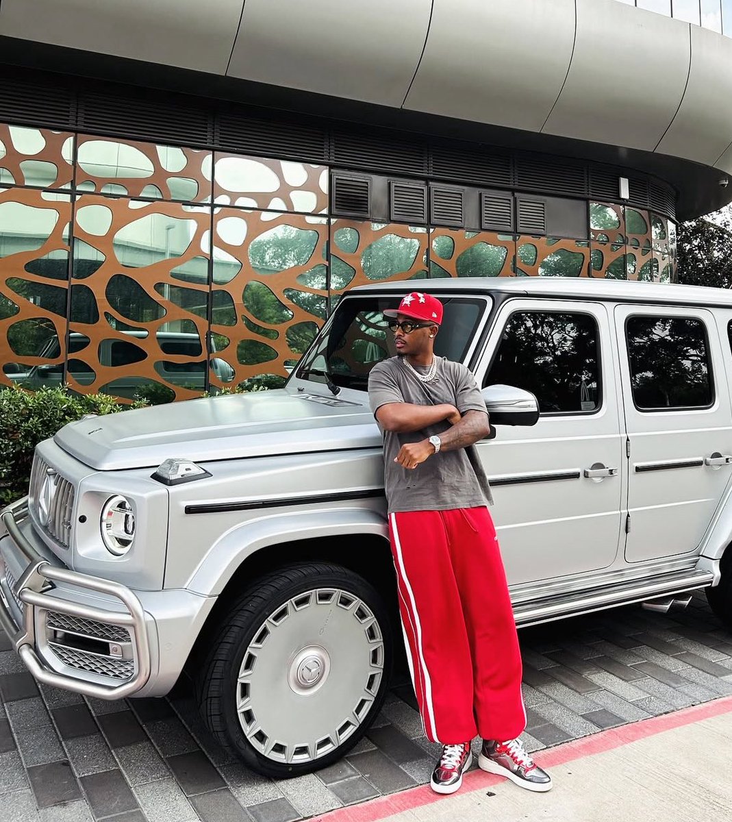 bthompson_fx's tweet photo. Talked to God, He already showed me I can’t fail. #fx https://t.co/mzHtByJu4i