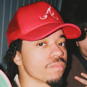 Parasocial tweet media