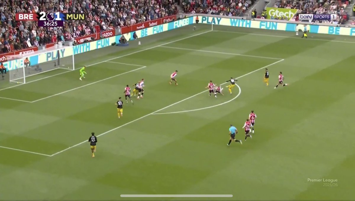 FPL Frasier tweet media