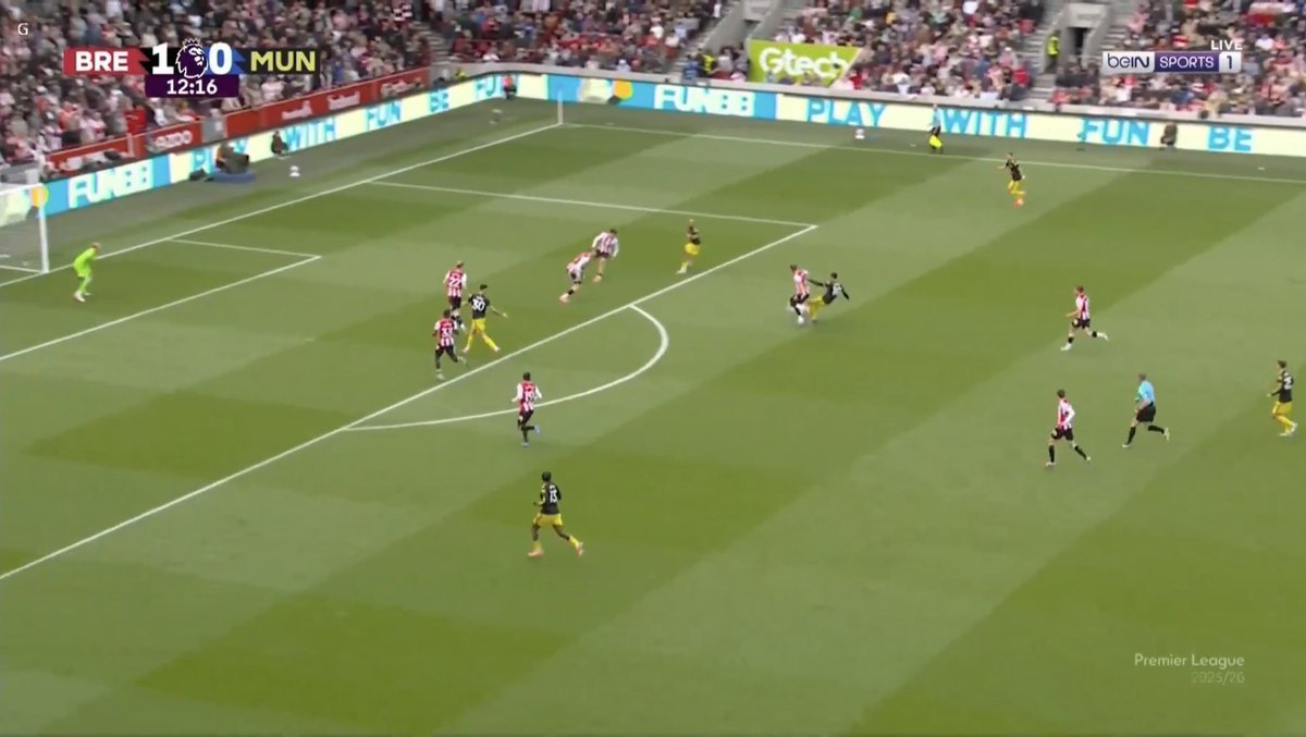 FPL Frasier tweet media