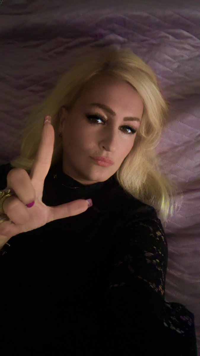 DutchGoddessBU's tweet image. Goodnight findom 🫦😈